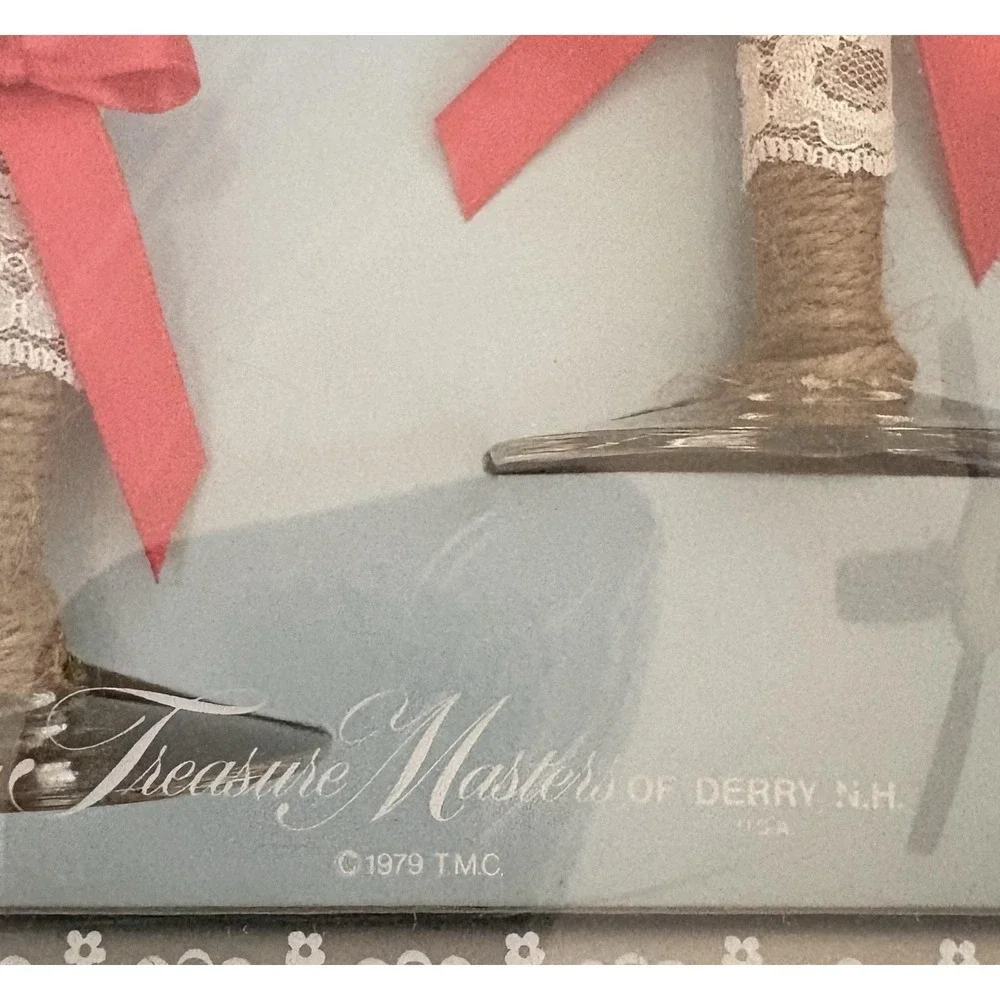 VTG  1979 Treasure Masters Bride & Groom Champagne Flutes Set‎ | Wedding Toast